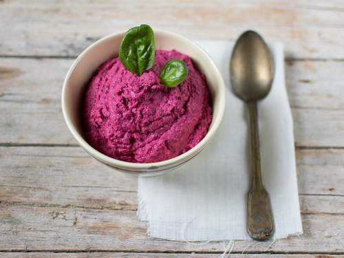 hummus_di_barbabietola_rossa